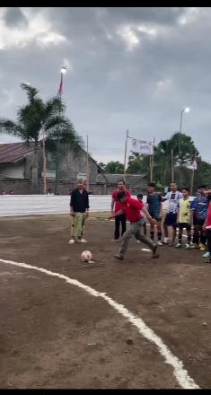 PEMBUKAAN DAN EXSEBISI  TURNAMEN ALASANGKER FUTSAL CUP IV